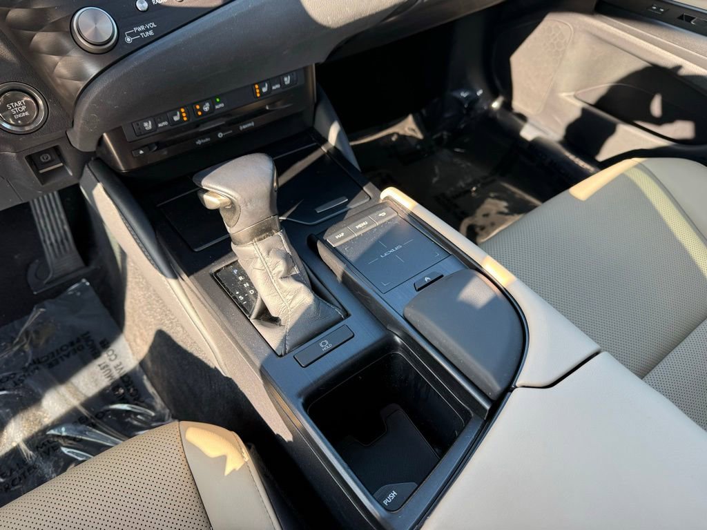 Used 2021 Lexus ES 350 350 w/ Premium Package image 13