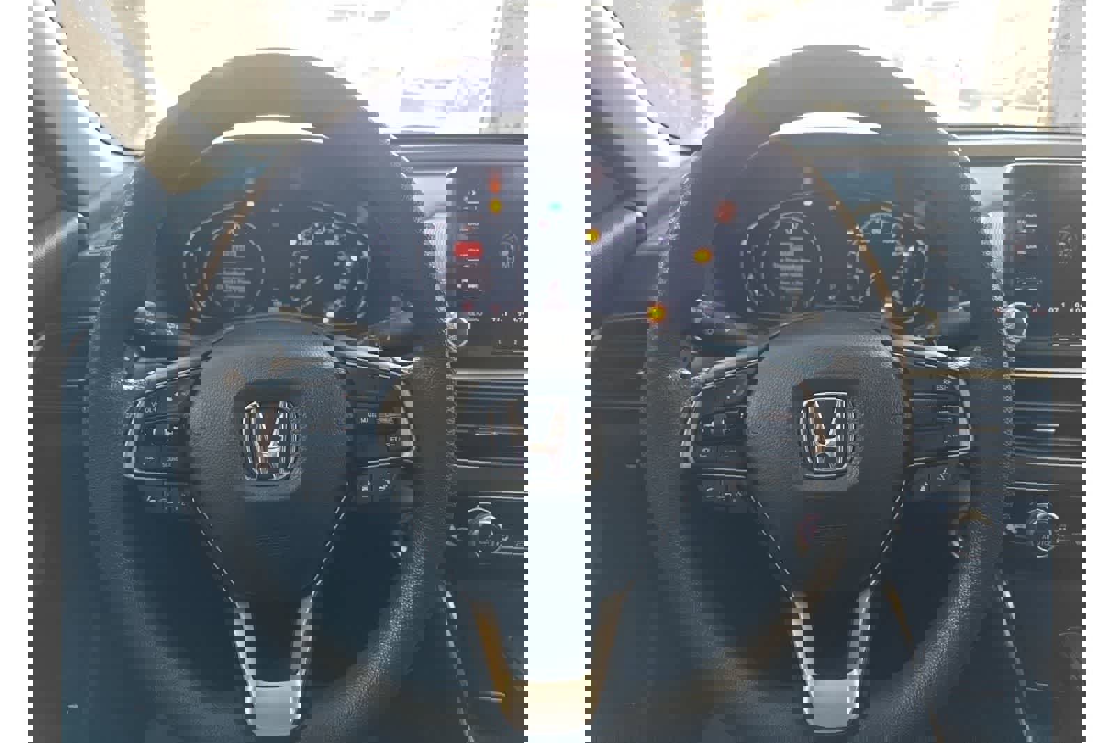 Used 2018 Honda Accord LX image 24