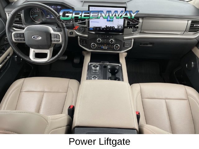 Used 2024 Ford Expedition XLT AWD/4WD image 11