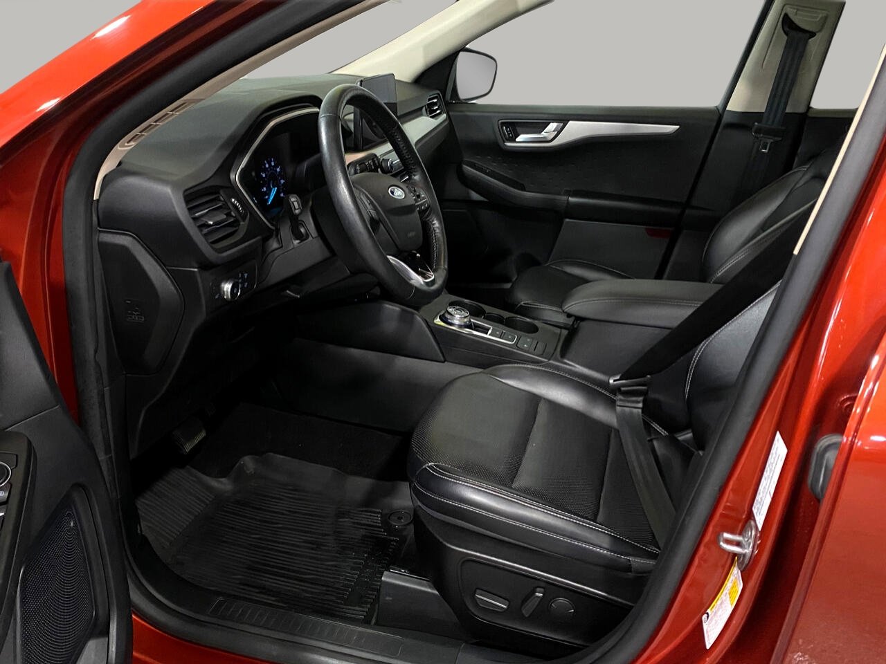 Used 2020 Ford Escape SEL image 14