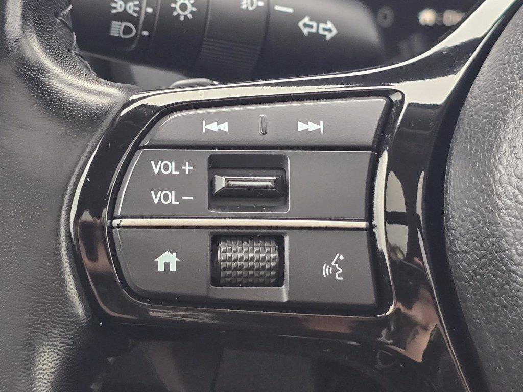 Used 2025 Honda Pilot Touring image 34