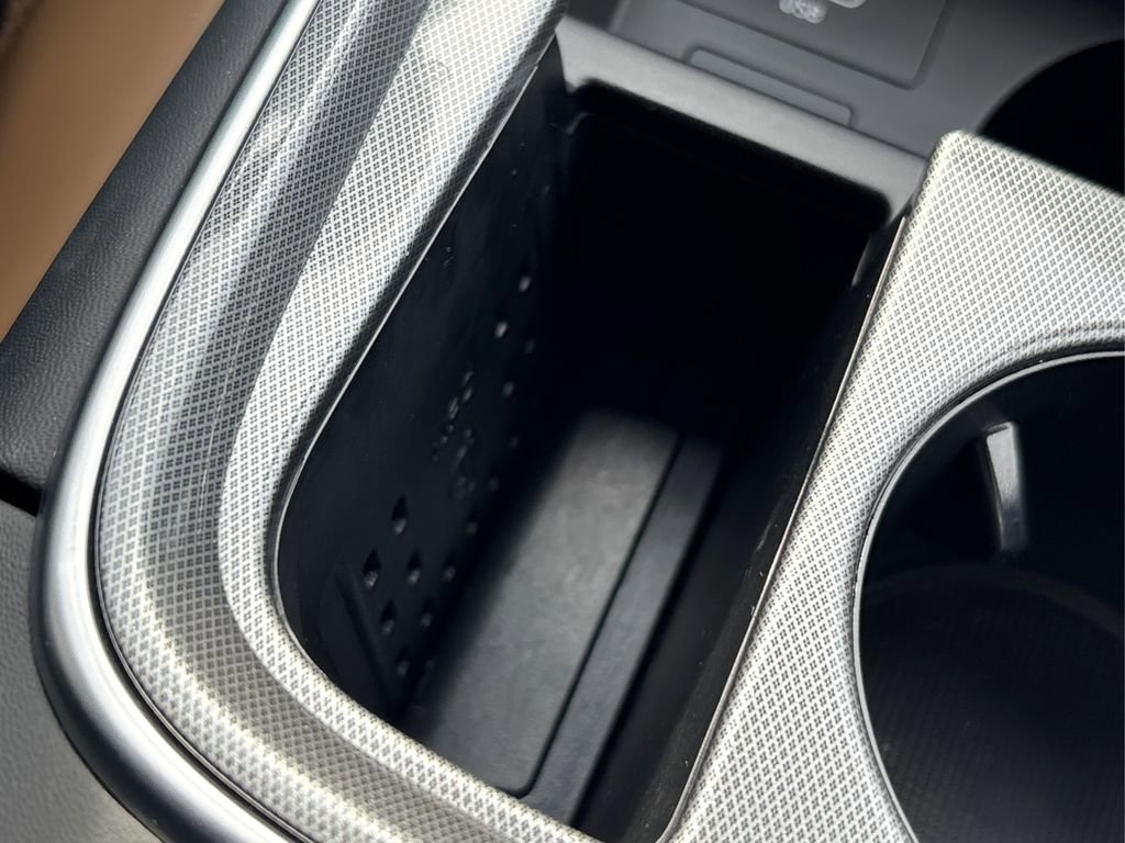 Used 2023 Hyundai Santa Fe Calligraphy image 46