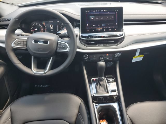 New 2026 Jeep Compass Limited AWD/4WD image 13