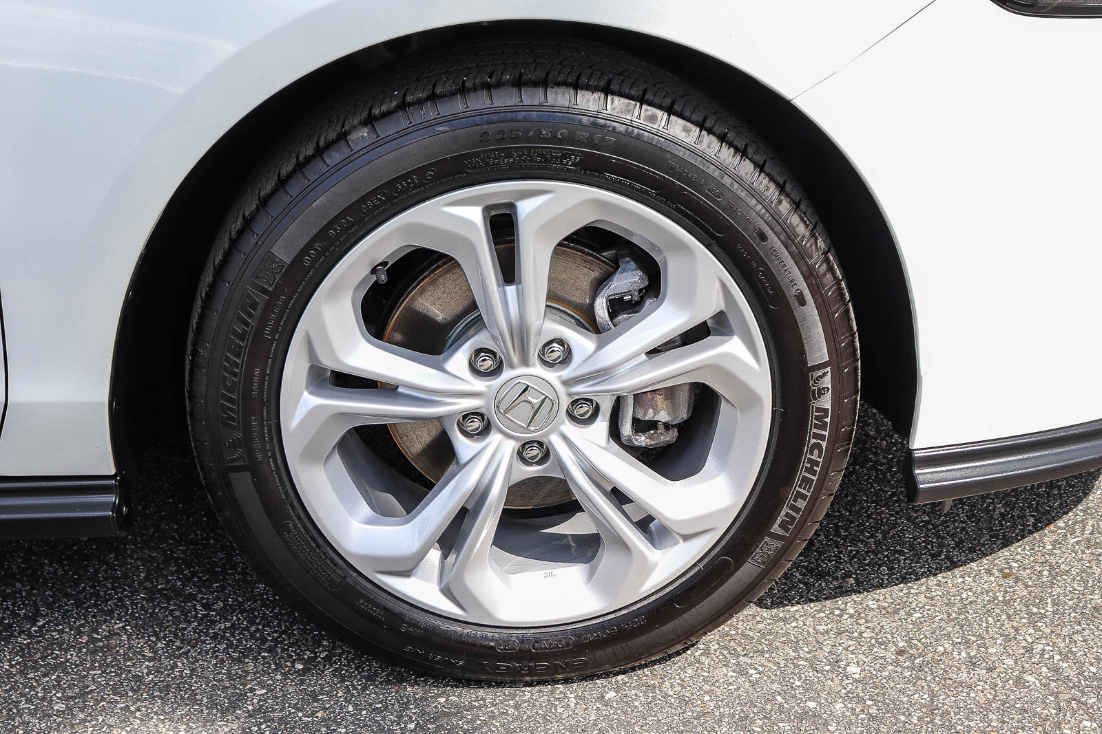 Certified 2025 Honda Accord LX image 11