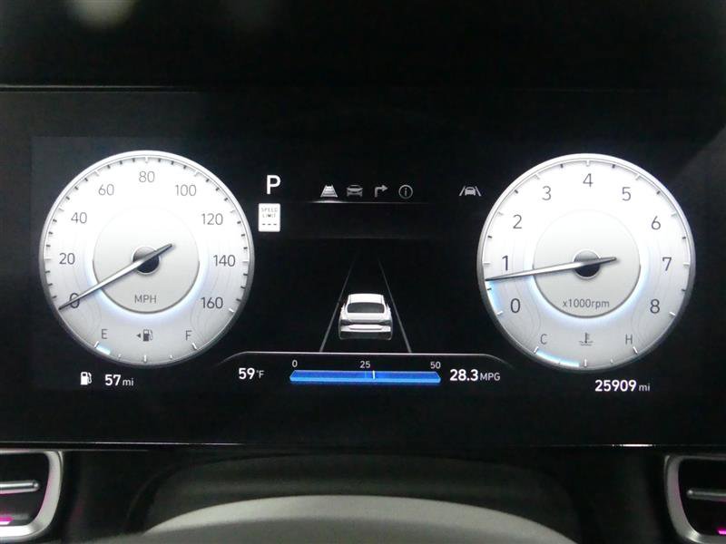 Used 2024 Hyundai Elantra SEL FWD image 32