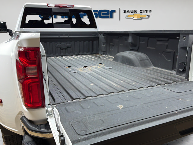 Certified 2025 Chevrolet Silverado 3500 LTZ w/ LTZ Convenience Package AWD/4WD image 13