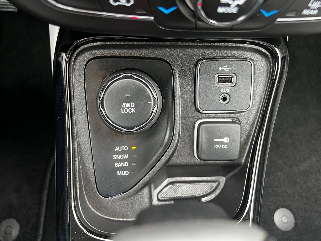 Certified 2019 Jeep Compass Limited w/ Safety & Security Group image 17