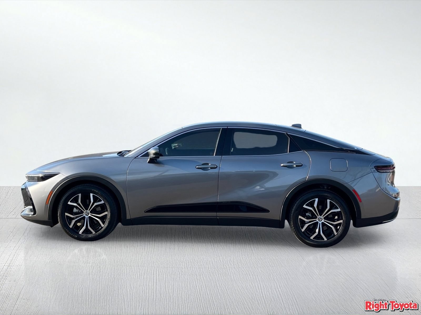 Certified 2023 Toyota Crown AWD/4WD image 4
