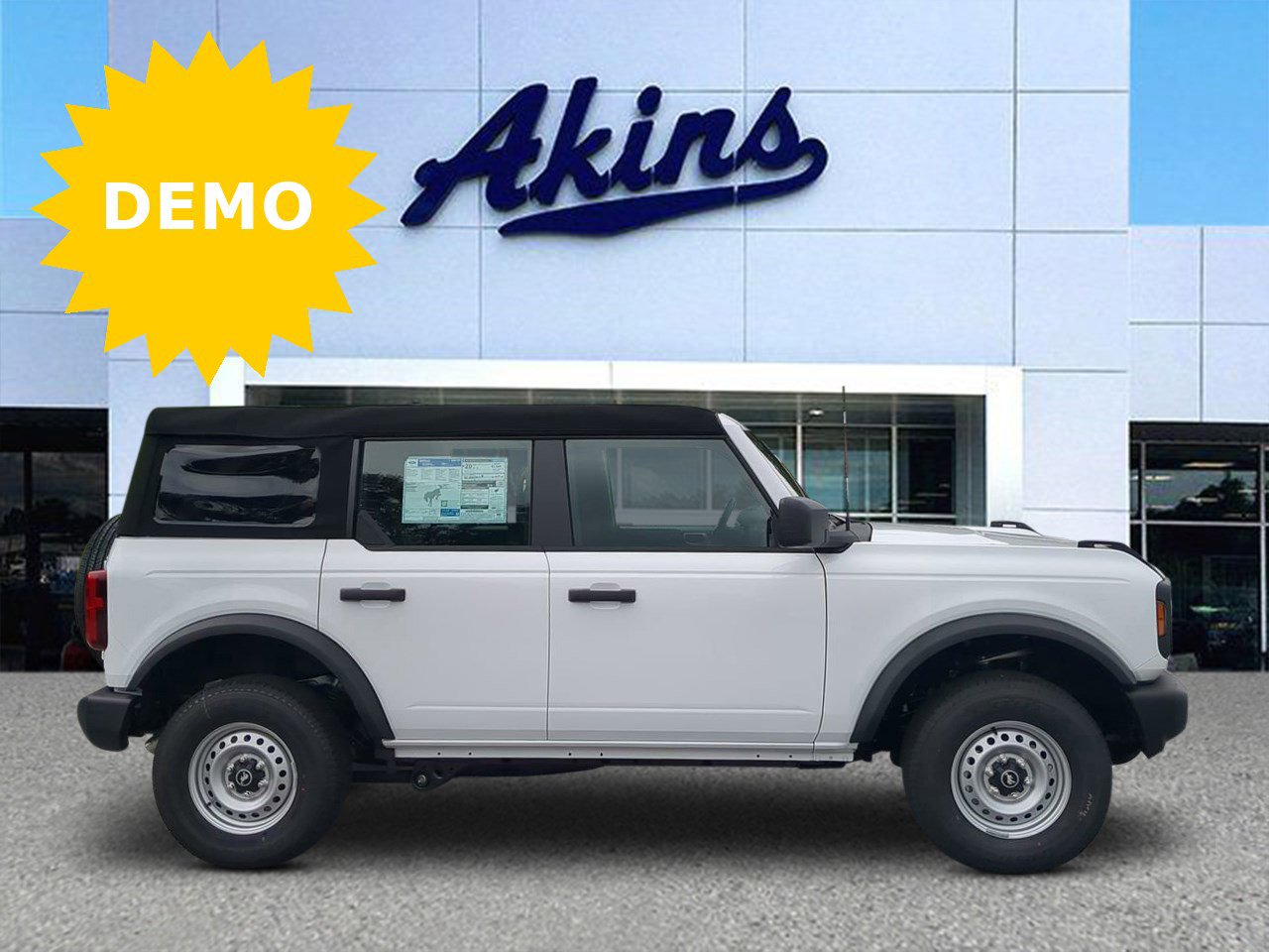 New 2025 Ford Bronco 4-Door