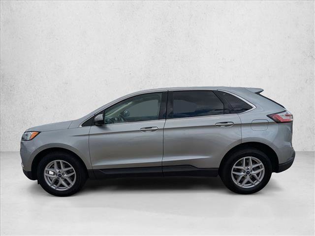 Used 2022 Ford Edge SEL image 9
