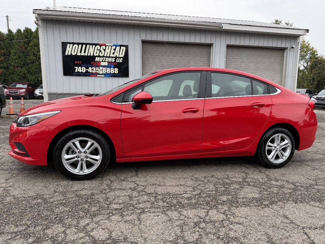 Used 2018 Chevrolet Cruze LT w/ Convenience Package FWD image 1