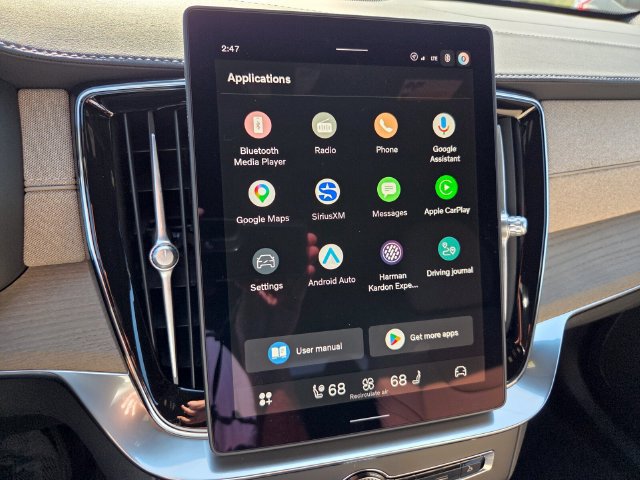 New 2027 Volvo XC90 B6 Plus AWD/4WD image 22