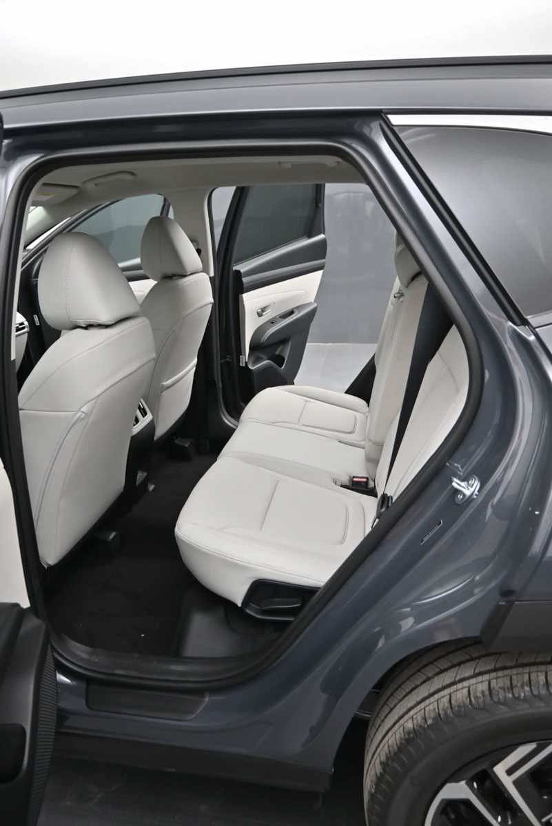 New 2026 Hyundai Tucson SEL Plus AWD/4WD image 14