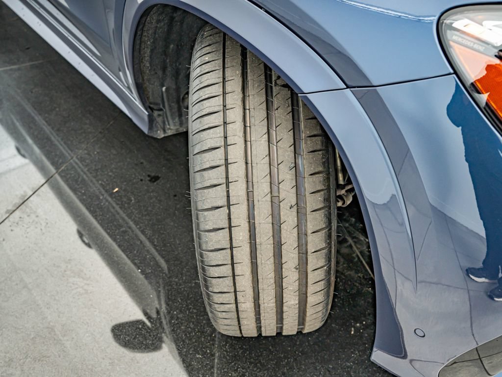 Certified 2025 Mercedes-Benz GLE 53 AMG 4MATIC image 46