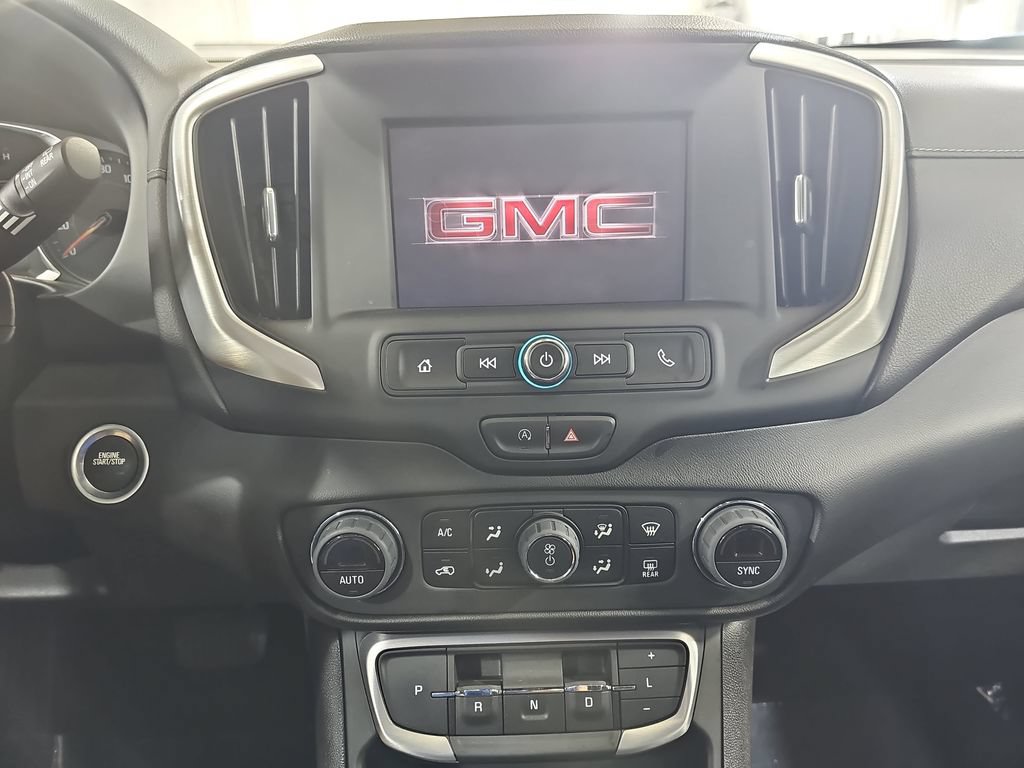 Certified 2024 GMC Terrain SLE w/ Driver Convenience Package AWD/4WD image 25