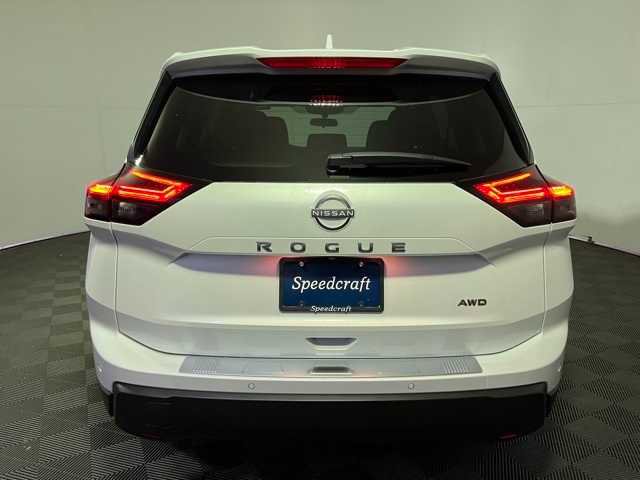 New 2026 Nissan Rogue SV image 6