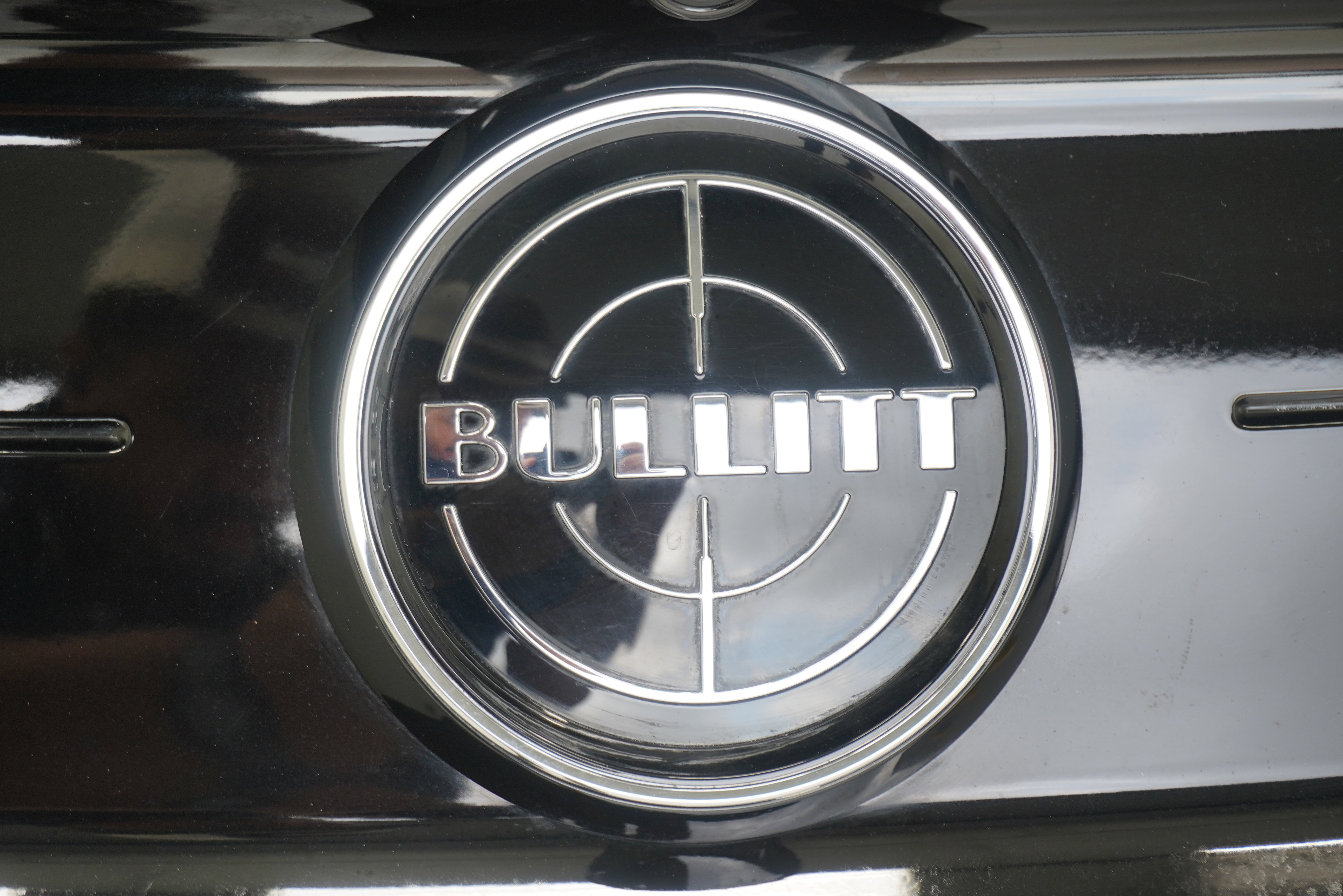 Used 2020 Ford Mustang Bullitt w/ Bullitt Electronics Package RWD image 8