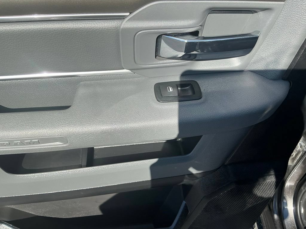 Used 2016 RAM 1500 Big Horn AWD/4WD image 27