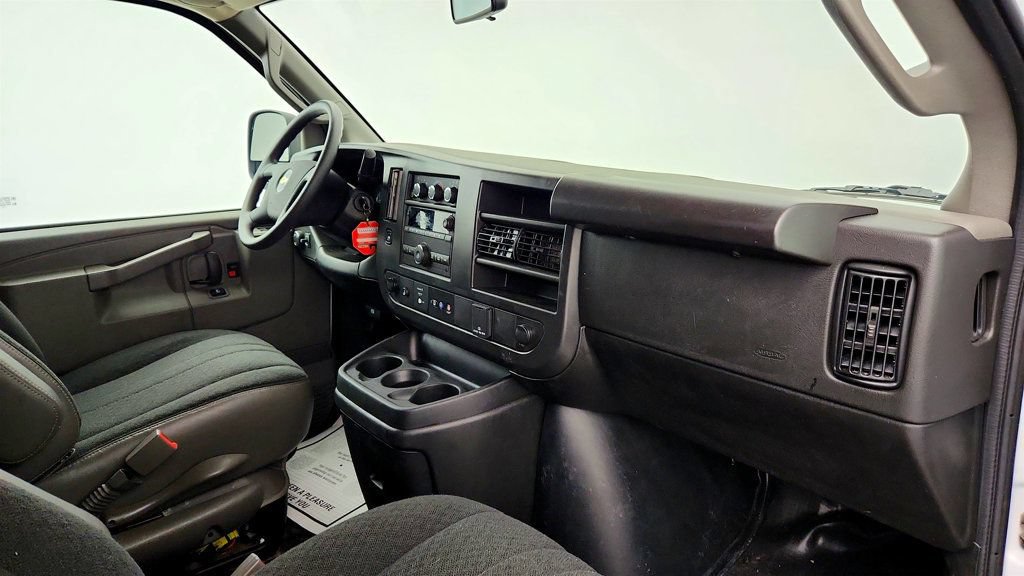 Used 2025 Chevrolet Express 2500 w/ Driver Convenience Package RWD image 25