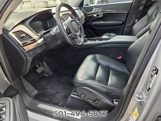 Used 2017 Volvo XC90 T6 Momentum w/ Vision Package AWD/4WD image 6