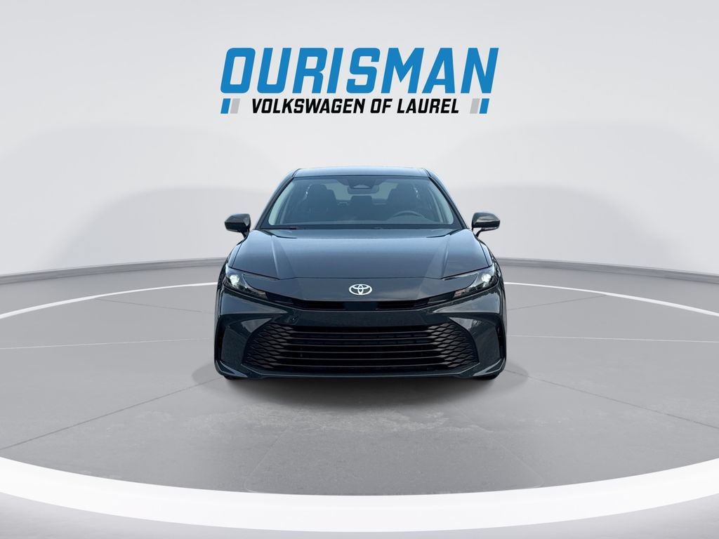 Used 2025 Toyota Camry LE w/ Convenience Package FWD image 3