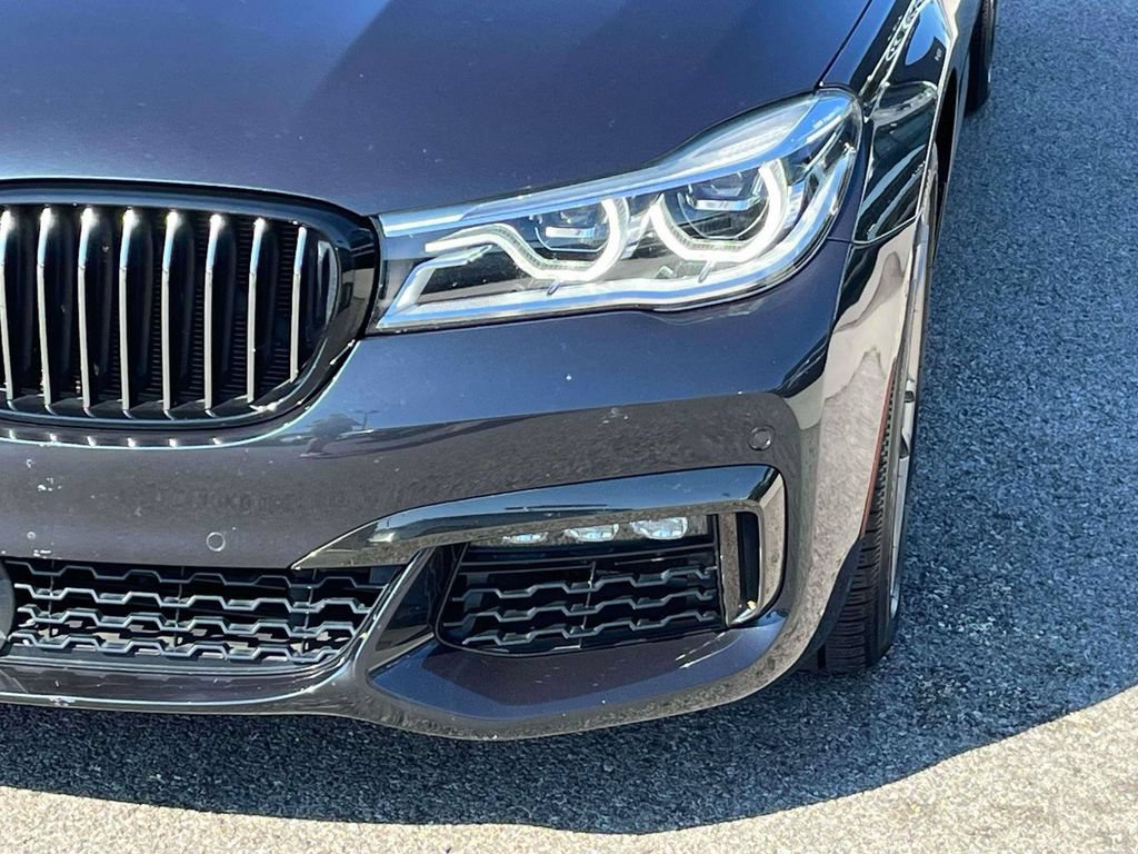Used 2019 BMW 750i xDrive w/ Executive Package AWD/4WD image 34