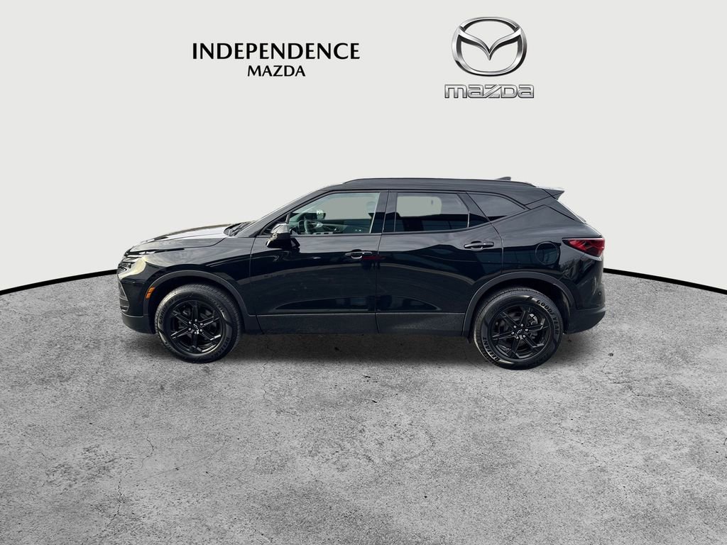 Used 2023 Chevrolet Blazer LT w/ Midnight/Sport Edition image 6