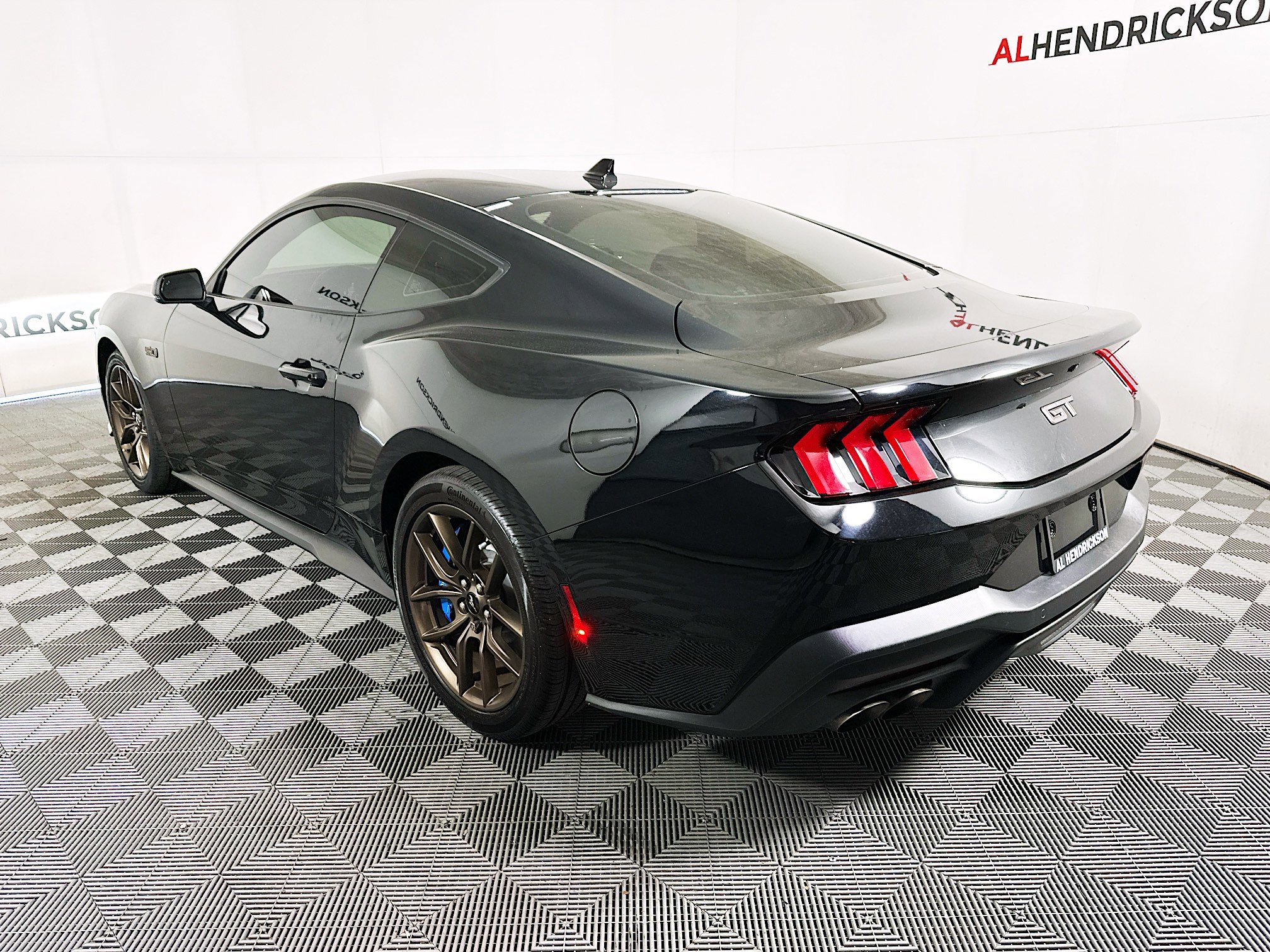 Used 2024 Ford Mustang GT Premium image 5