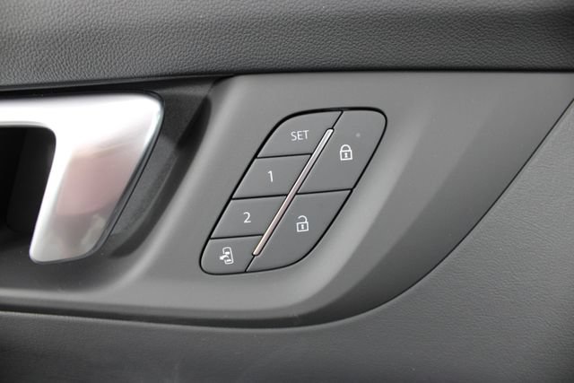 New 2026 Buick Enclave Sport Touring w/ Super Cruise Package FWD image 17
