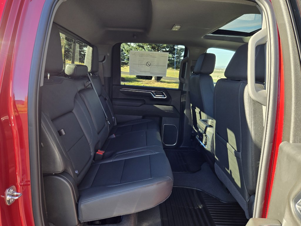 Used 2025 Chevrolet Silverado 3500 LTZ w/ LTZ Premium Package image 30