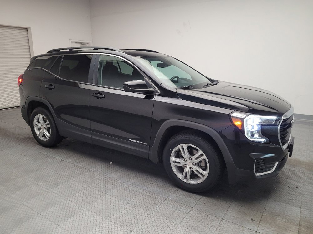 Used 2022 GMC Terrain SLE w/ Driver Convenience Package image 11