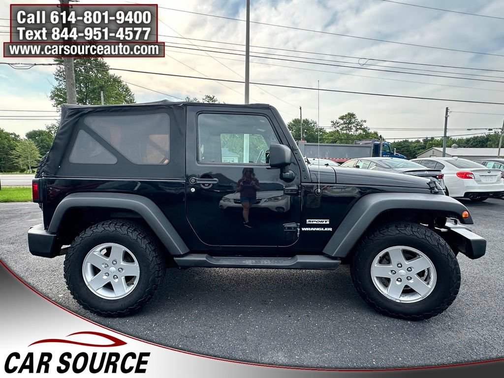Used 2012 Jeep Wrangler Sport AWD/4WD image 6