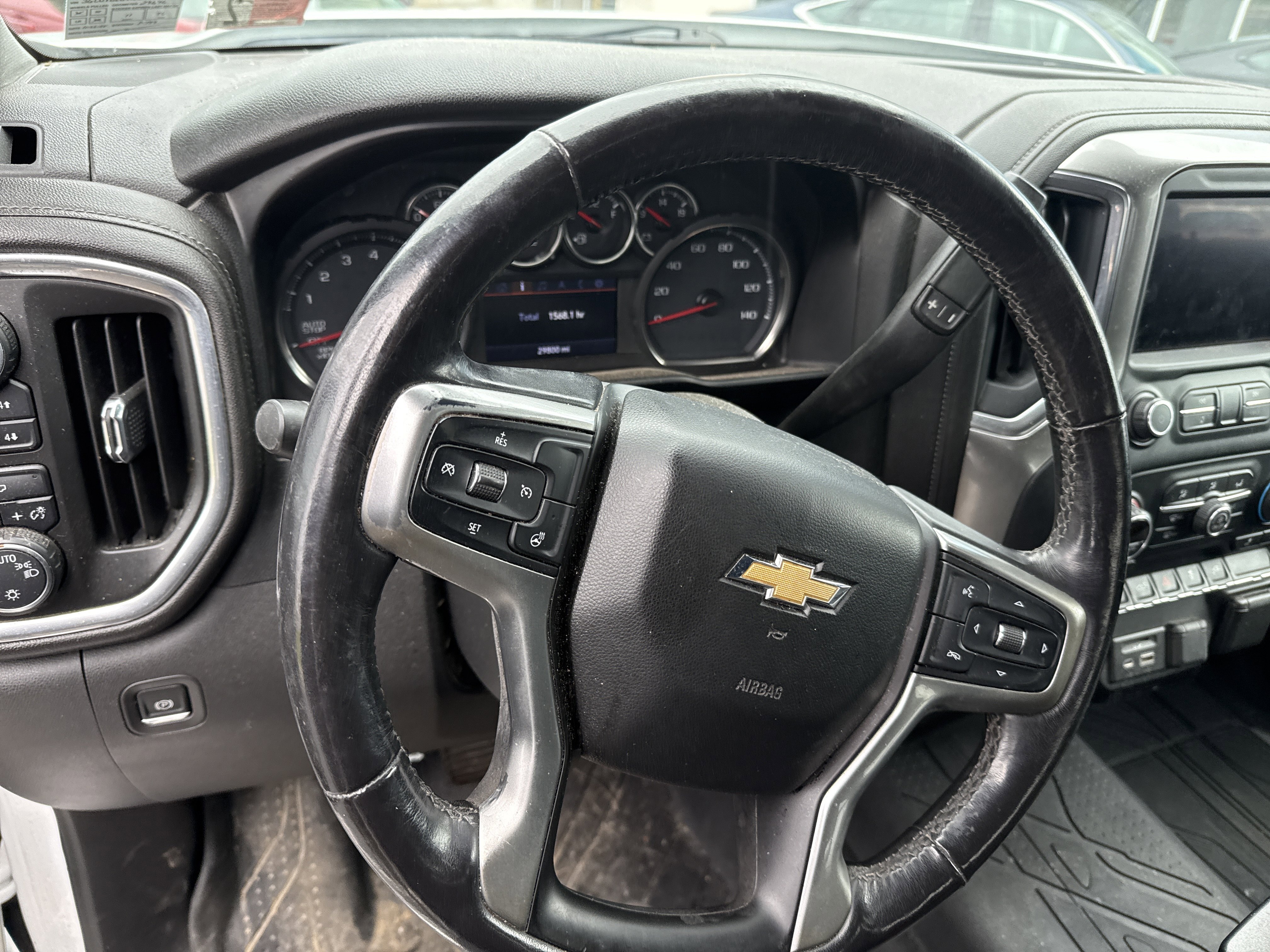Used 2019 Chevrolet Silverado 1500 LT w/ All-Star Edition AWD/4WD image 9