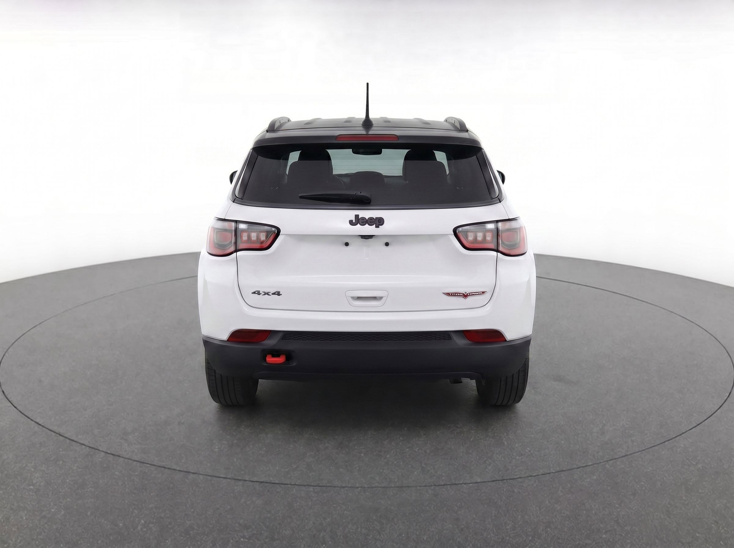 Used 2018 Jeep Compass Trailhawk w/ Leather Interior Group AWD/4WD image 7