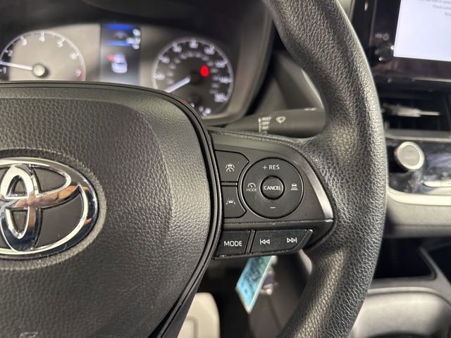 Used 2024 Toyota Corolla LE image 29