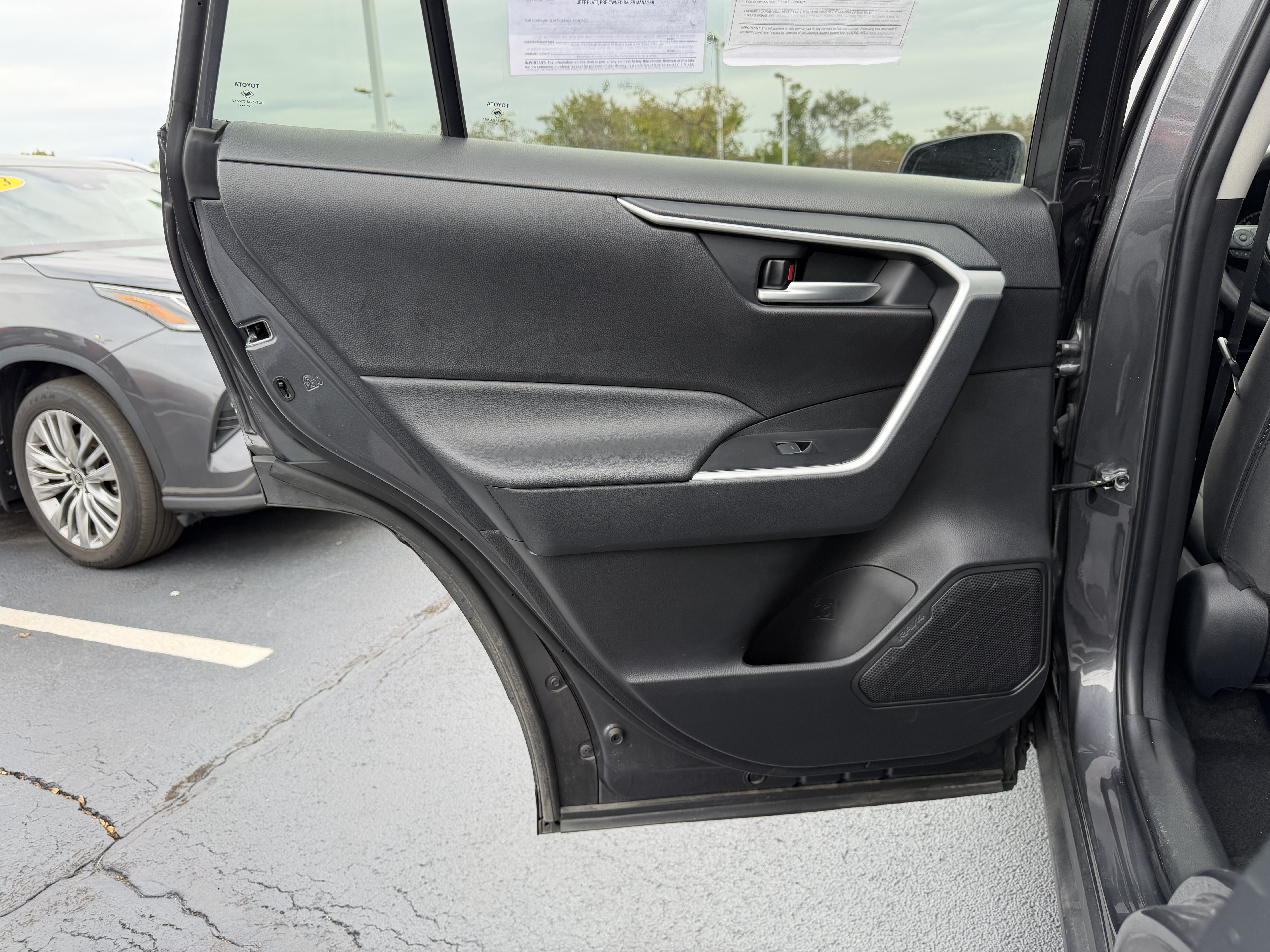 Certified 2025 Toyota RAV4 XLE AWD/4WD image 19