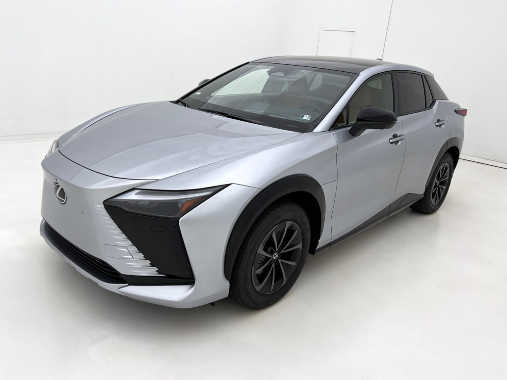 Certified 2026 Lexus RZ 450e AWD w/ Technology Package image 4