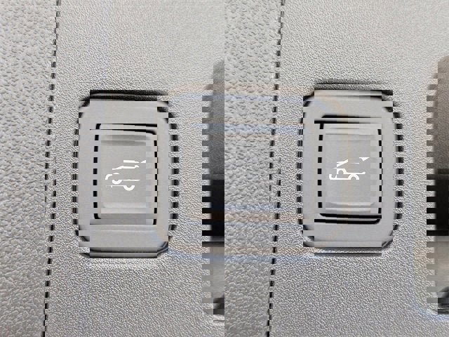 New 2025 Cadillac XT5 Sportv image 13