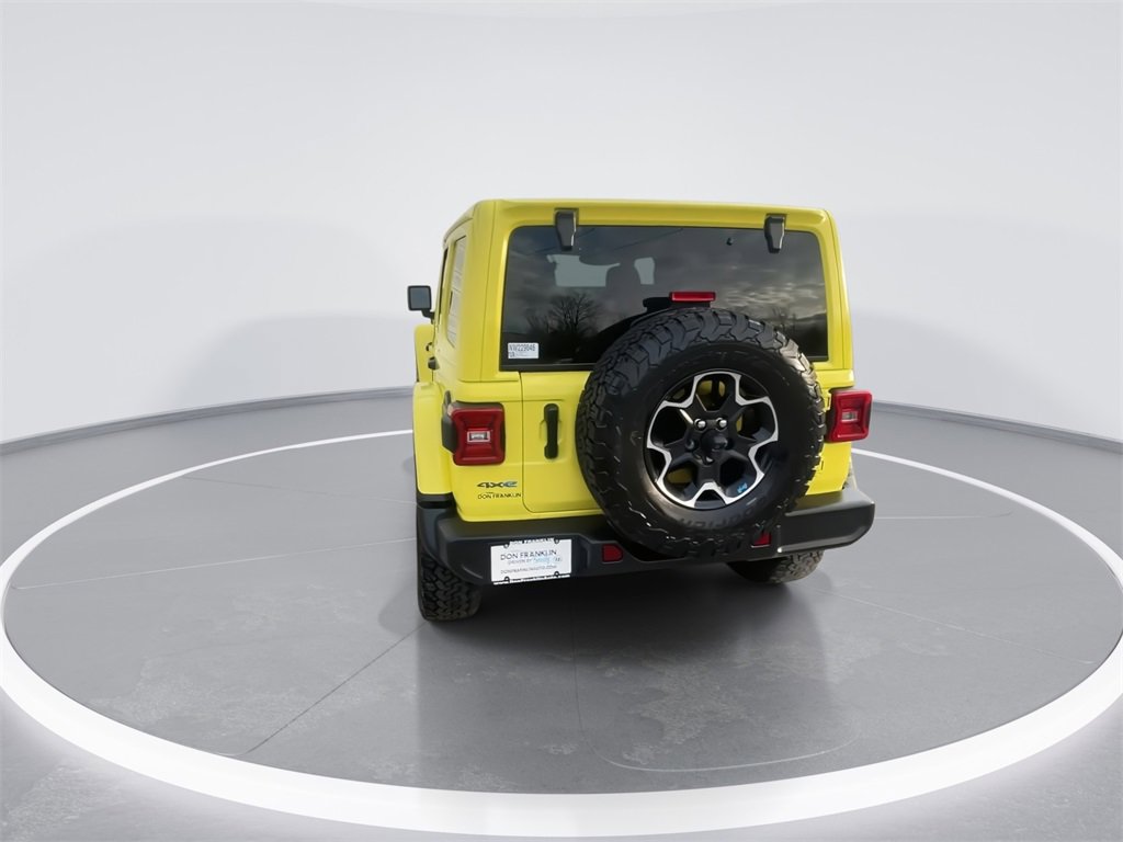 Used 2022 Jeep Wrangler Unlimited Rubicon 4xe w/ Cold Weather Group image 7