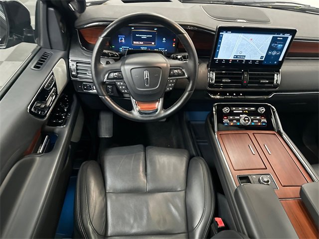 Used 2022 Lincoln Navigator Reserve image 27