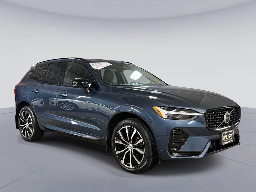Used 2024 Volvo XC60 B5 Plus w/ Protection Package Premier AWD/4WD image 9