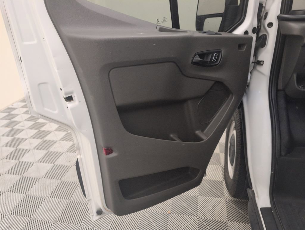 Used 2023 Ford Transit 250 Medium Roof w/ Load Area Protection Package image 34