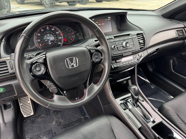 Used 2017 Honda Accord Sport Special Edition image 3