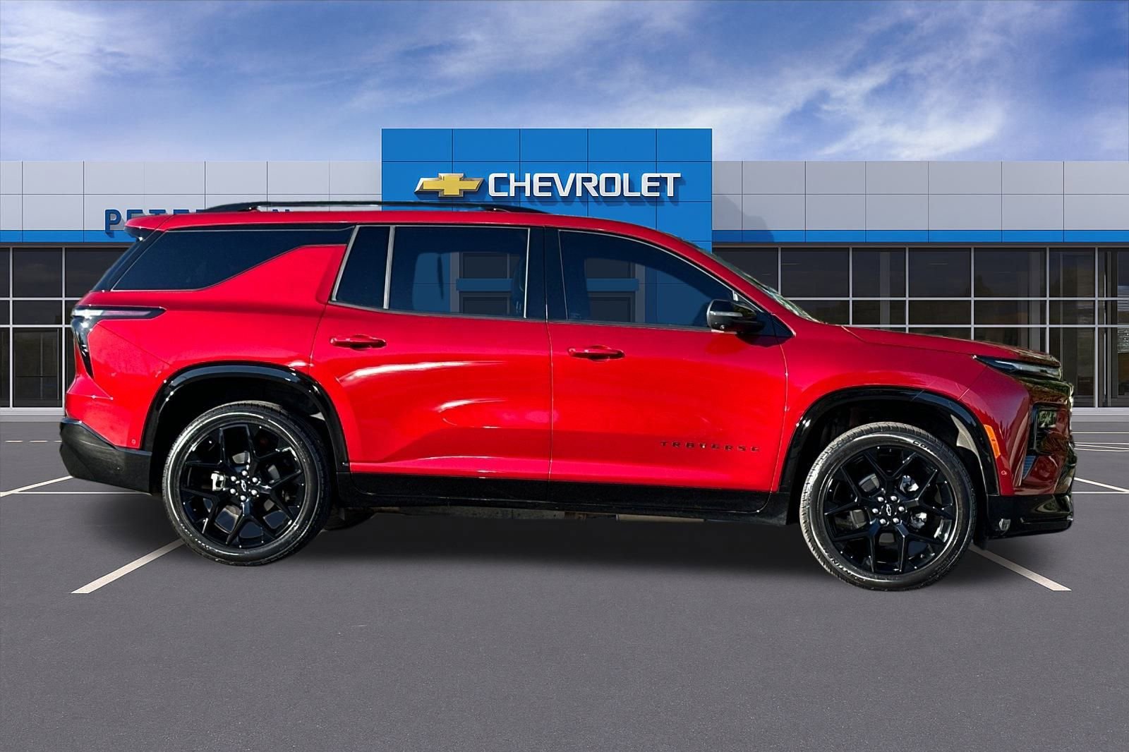 Certified 2024 Chevrolet Traverse RS image 3