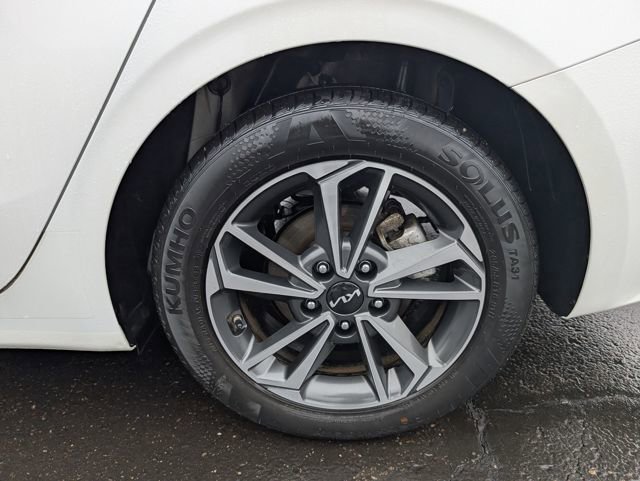 Used 2024 Kia Forte LXS w/ LXS Technology Package image 24