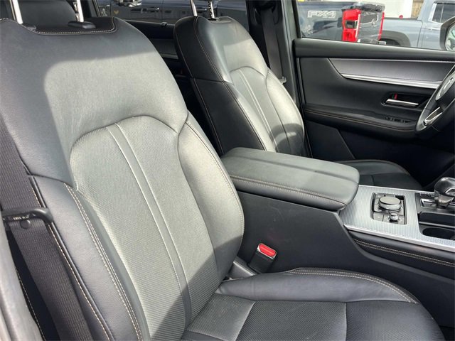 Used 2024 MAZDA CX-90 3.3 Turbo w/ Preferred Plus image 27