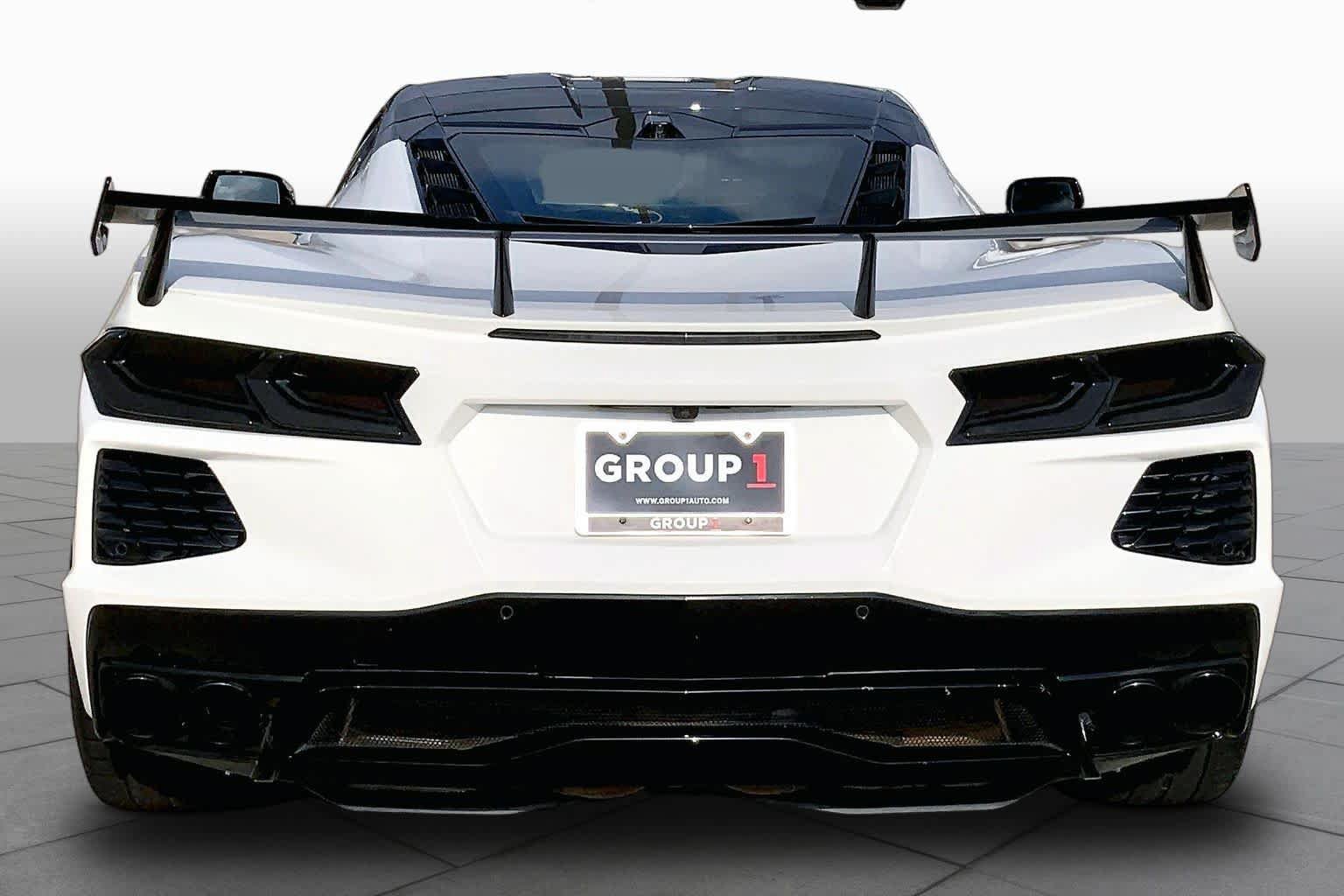 Used 2021 Chevrolet Corvette Stingray Premium Cpe w/ Z51 Performance Package RWD image 5