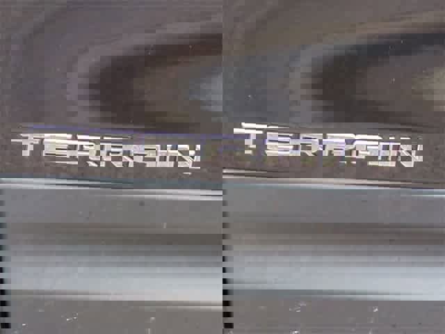 Used 2018 GMC Terrain SLE w/ Driver Convenience Package image 12