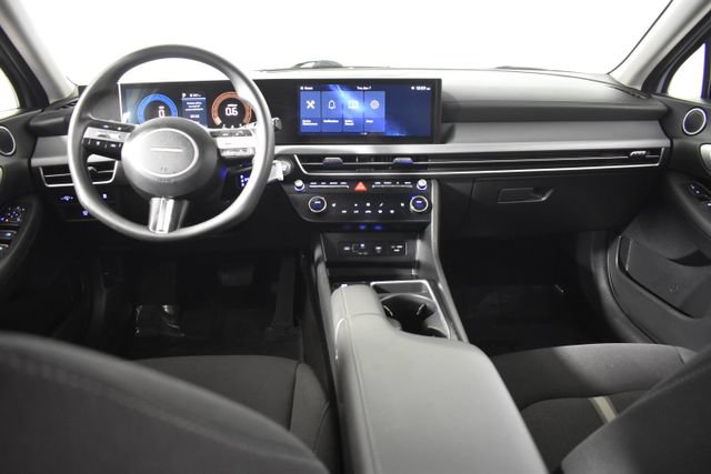 Used 2025 Hyundai Sonata SEL FWD image 27
