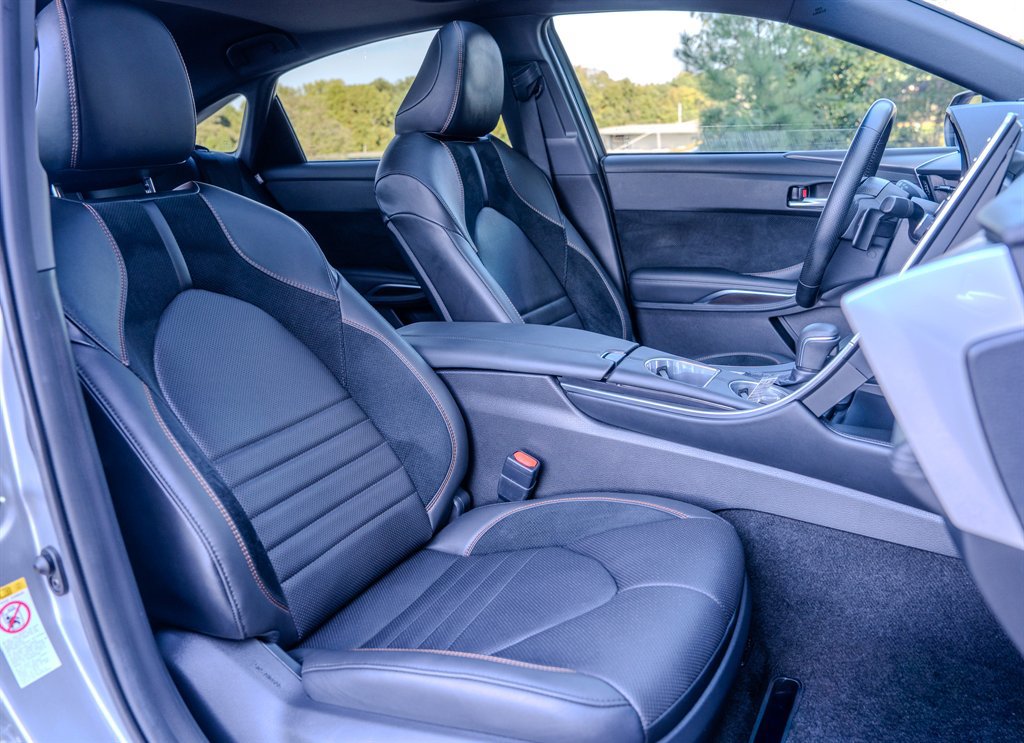 Used 2019 Toyota Avalon Touring w/ Advanced Safety Package FWD image 33